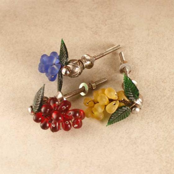 Pomegranate Seeds Knobs