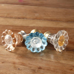 Daisy Flower Glass Knobs