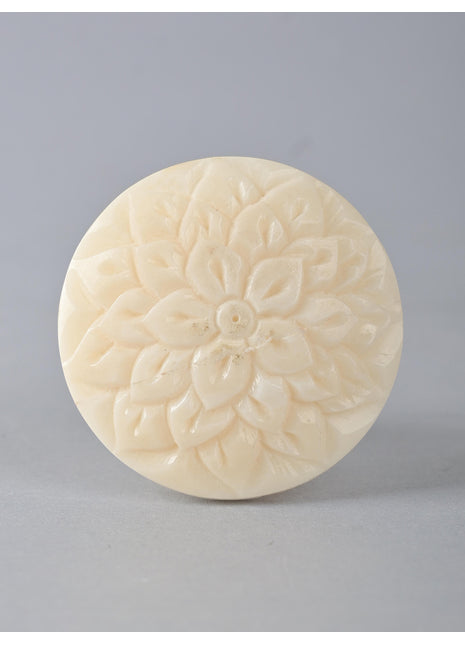 Stylish White Star Embossed Bone Kitchen Cabinet Knob