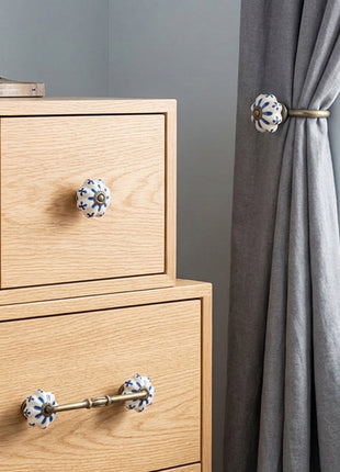 Blue Flower Design on White Base – Ceramic Knob, Curtain Tie & Pull Bundle