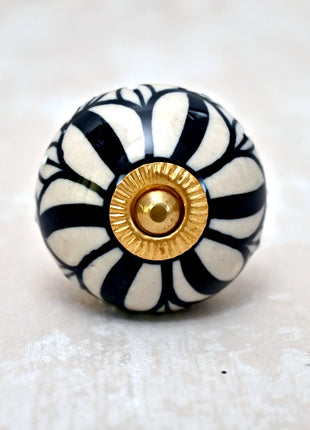Black Design On White Ceramic Knob  & Hanger Bundle – Decorative Closet Hardware Set