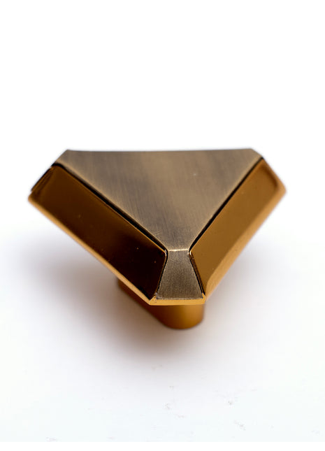 Triangular Shape Brass Cabinet Knobs Zinc Alloy Drawer Knobs