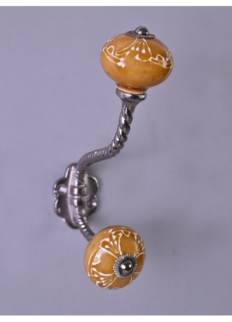 Brown Embossed Design Knob With Metal Wall Hanger