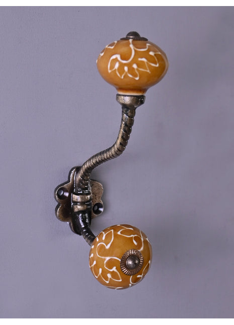 Brown Light Brown Embossed Design Knob With Metal Wall Hanger