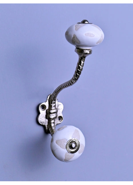 Heart Shape Design on White Ceramic Knob With Metal Wall Hanger