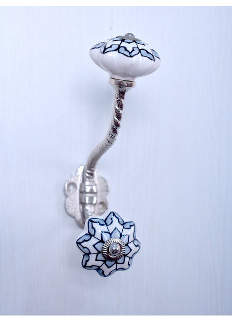 Beautiful Design On White Background Color Ceramic Knob With Metal Wall Hanger