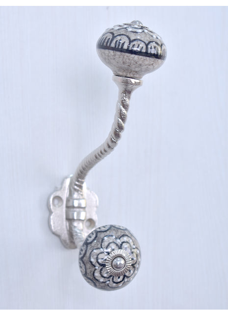 Unique Round Dresser Cabinet Knob With Metal Wall Hanger