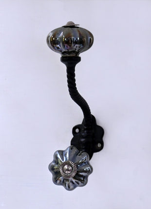 Ceramic Knob With Metal Wall Hanger