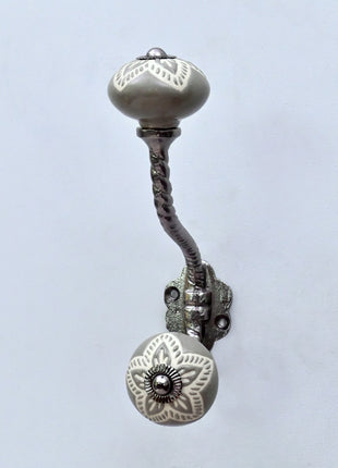 Gray Color Design Ceramic Knob With Metal Wall Hanger