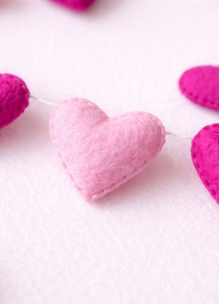 Wool Felt Heart Garland Valentine’s Day Home Decor