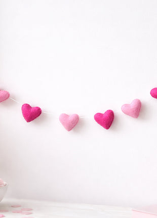 Wool Felt Heart Garland Valentine’s Day Home Decor