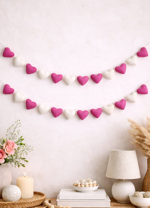 Wool Felt Heart Garland Valentine’s Day Home Decor 01