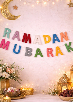Ramadan Mubarak Wool Felt Garland with 8–10 cm Letters