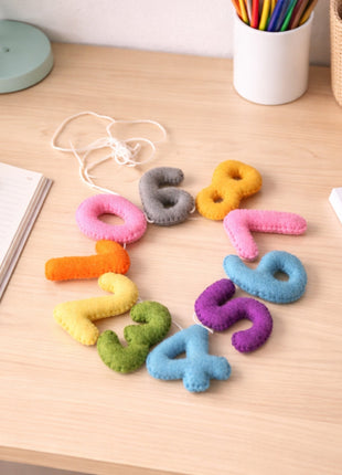 0–9 Numbers Wool Felt Garland – 8–10 cm Handmade Educational & Celebration Banner