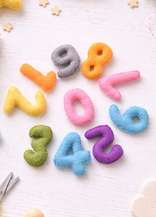 0–9 Numbers Wool Felt Set – 8–10 cm Handmade Educational & Party Décor