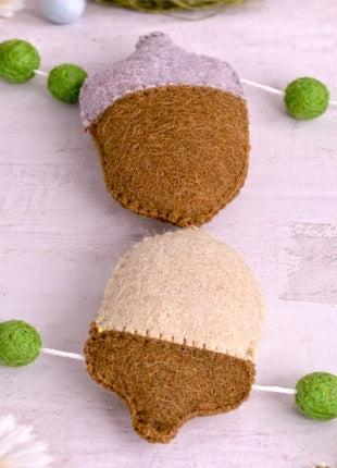 Acorns Wool Felt Garland  Home Decor