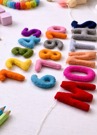 1-12 Numbers & Months Wool Felt Garland – 8–10 cm Multicolor Letters