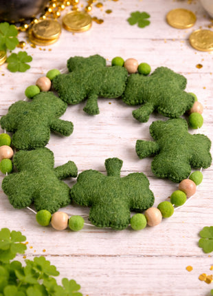 Handmade Wool Felt Shamrock Garland – St. Patrick’s Day Clover Decoration Banner