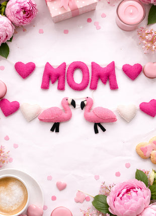 Handmade Wool Felt MOM Garland – Flamingo & Heart Decorative Banner