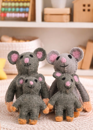 Handmade Wool Felt Mouse Family – Cute Nursery Decor & Kids Room Figurine Set