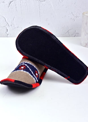 Handmade Natural Wool Felt Slippers – Soft Felt Sleepers | Lightweight & Breathable Footwear US7 Size (Set of Two)