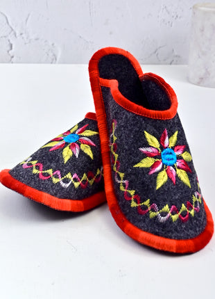 Designer Flower Soft Felt Sleepers | Lightweight & Breathable Footwear US7 Size