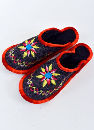 Designer Flower Soft Felt Sleepers | Lightweight & Breathable Footwear US7 Size