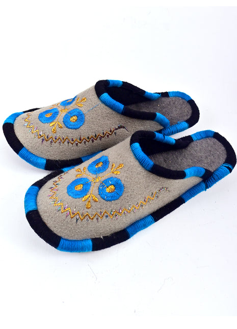 Handmade Natural Wool Felt Slippers | Lightweight & Breathable Footwear US7 Size (Set of Two)