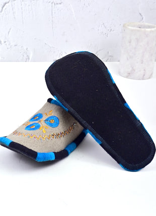 Gray Soft Felt Sleepers | Lightweight & Breathable Footwear US7 Size
