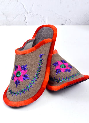 Gray & Orange Soft Felt Sleepers | Lightweight & Breathable Footwear US7 Size