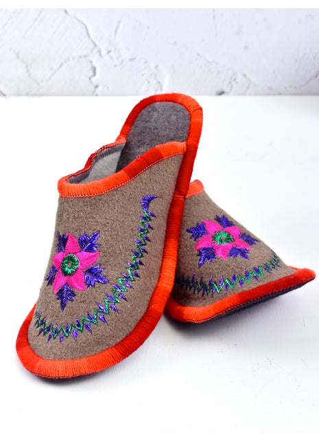 Gray & Orange Soft Felt Sleepers | Lightweight & Breathable Footwear US7 Size