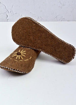 Handmade Natural Wool Felt Slippers – Brown Soft Colorful Felt Sleepers | Cozy Indoor House Shoes | Lightweight & Breathable Footwear (Buy 1 Get 1)