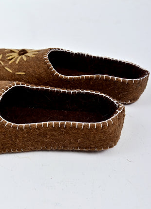 Handmade Natural Wool Felt Slippers – Brown Soft Colorful Felt Sleepers | Cozy Indoor House Shoes | Lightweight & Breathable Footwear (Buy 1 Get 1)