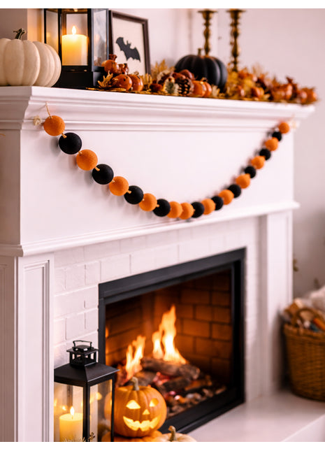 Festive Halloween Pom-Pom Felt Garland for Mantel Decor