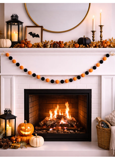 Festive Halloween Pom-Pom Felt Garland for Mantel Decor