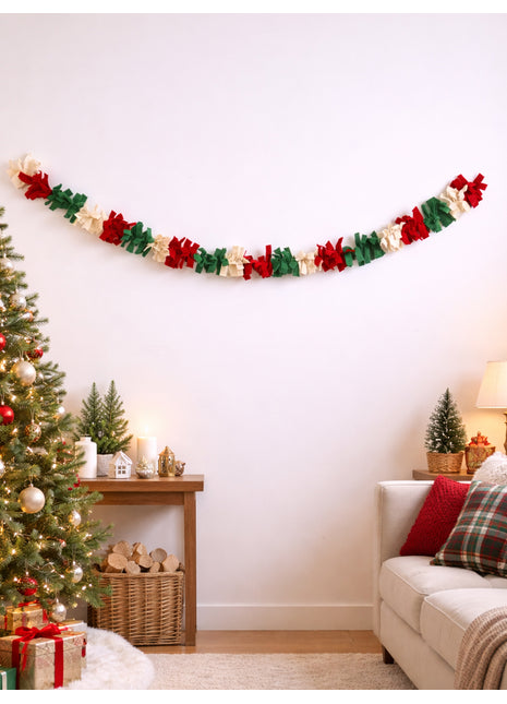 Handmade Wool Felt Christmas Garland – Red, Green & Cream Festive Hanging Décor