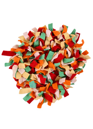Autumn-Inspired Wool Felt Garland Enhancing Elegant Mantel Decor