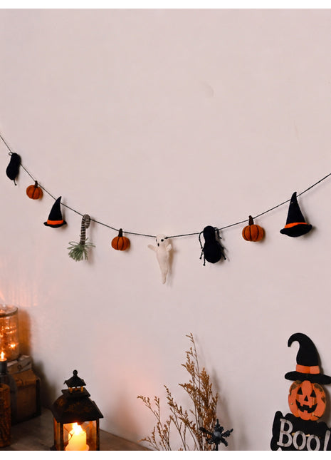 Handmade Wool Felt Halloween Spooky Garland - Festive Wall Decor (5 Feet)