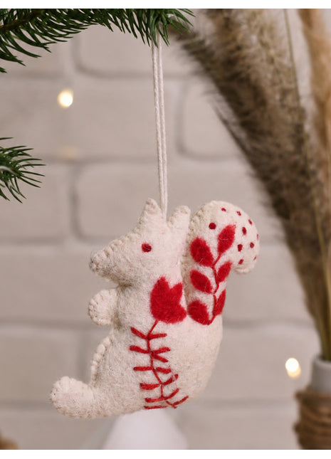 Handmade Wool Felt Squirrel Hanging Ornament – Nordic Embroidered Woodland Holiday Decor