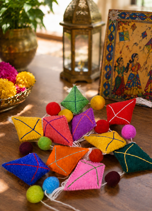 Colorful Kite Wool Felt Garland – Handmade Festive Kite Banner