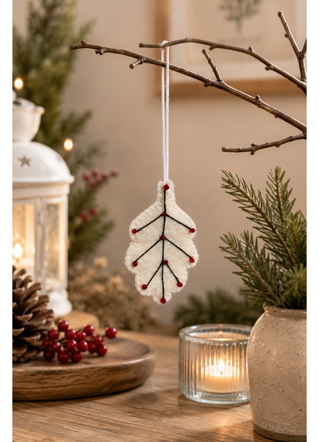 Handmade Wool Felt White Leaf Hanging Ornament – Christmas Tree Decoration & Nature-Inspired Holiday Décor