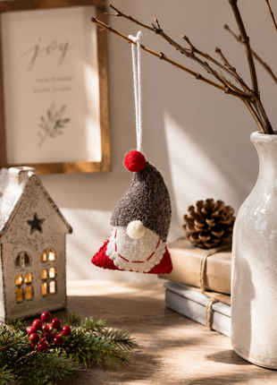 Handmade Wool Felt Gnome Face Hanging Ornament – Christmas Tree Decoration & Holiday Home Décor