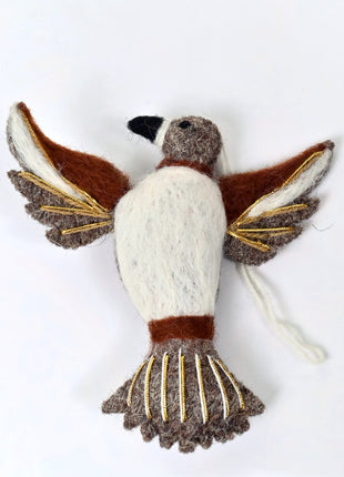 Handmade Wool Felt Flying Bird Hanging Ornament – Nature-Inspired Home & Nursery Decoration