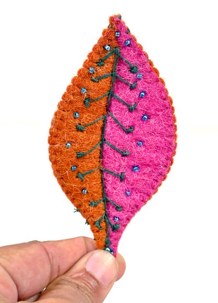 Handmade Wool Felt Embroidered Leaf Ornament – Artisan Nature-Inspired Home & Wall Décor