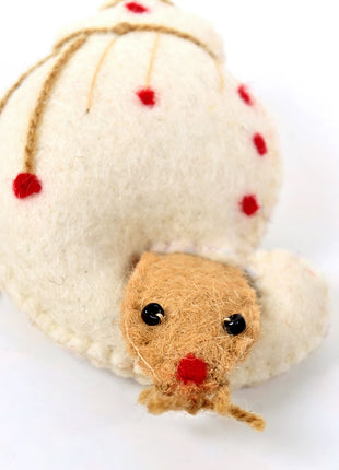 Handmade Wool Felt Hermit Crab Hanging Ornament – Coastal Ocean Animal Décor for Nursery & Kids Room