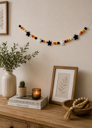 Handmade Wool Felt Halloween Star & Bead Garland – Black, White, Orange & Yellow Hanging Party Decor