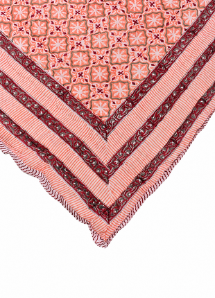 Reversible Floral Cotton Quilt – Handmade Double-Sided Printed Quilt