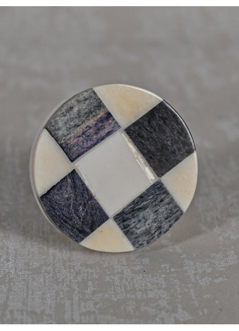 White and Gray Color Round Shape Bone Knobs