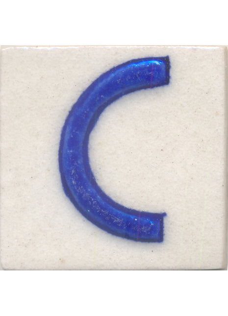 Blue C alphabet white tile (2x2)