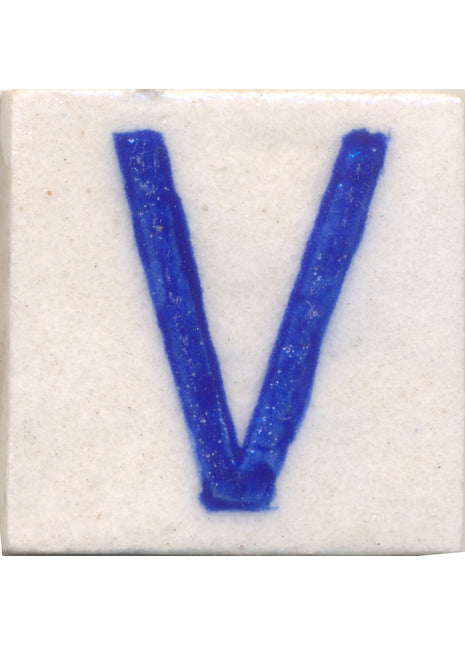 Blue V alphabet white tile (2x2)